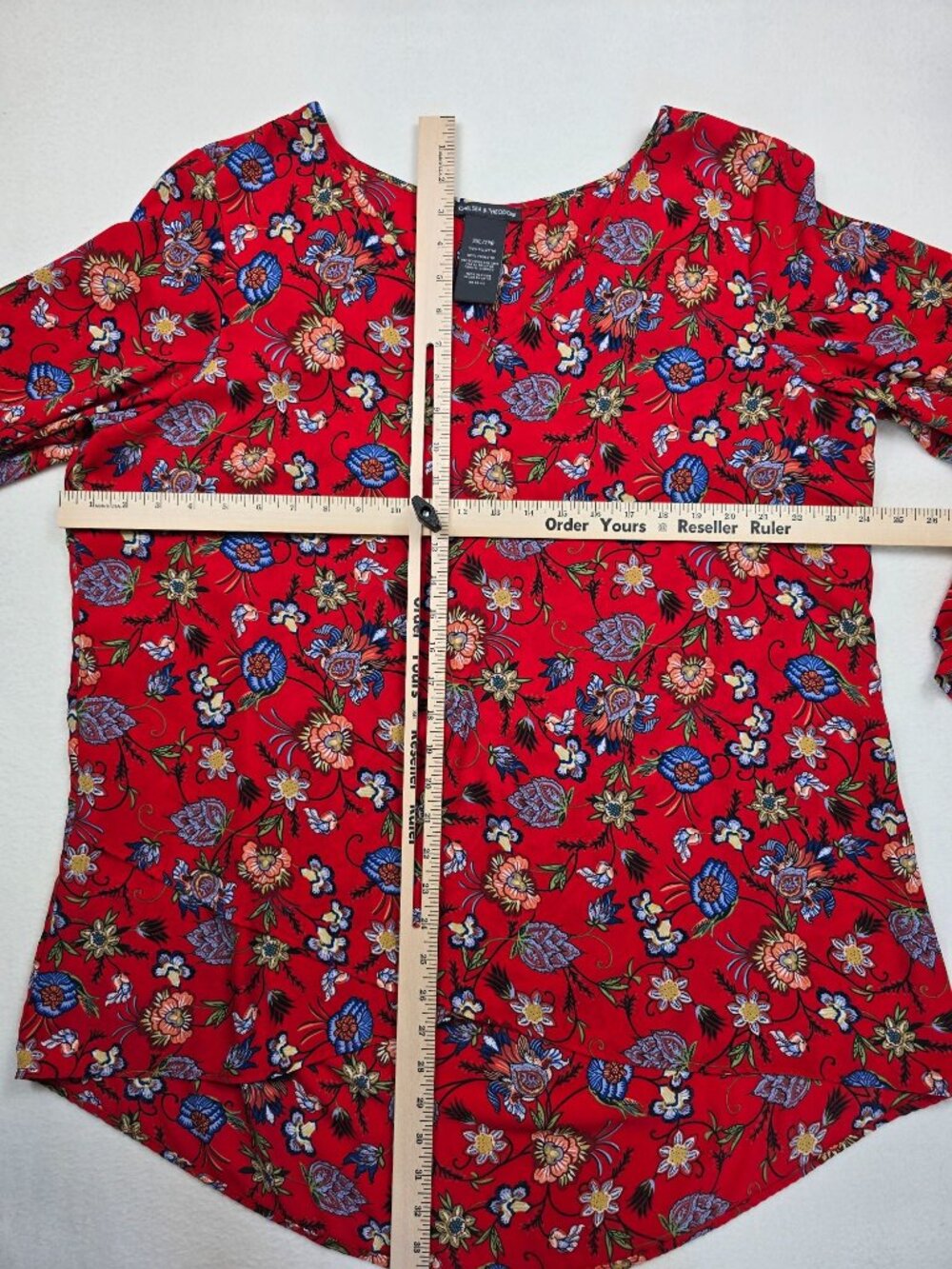 Chelsea & Theodore Red Floral Print Blouse XXL 3/4 Sleeve V-Neck Womens Top 2XL - Picture 5 of 5